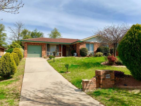 Tidy Home in a Leafy Suburb, Great Location